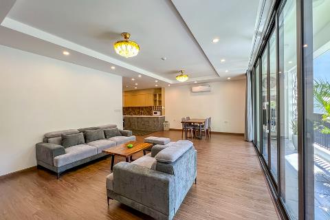 Spacious 3 bedroom apartment with balcony on Trinh Cong Son