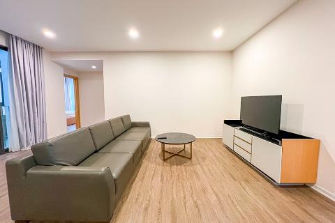 Modern apartment in Tay Ho, 2 bedrooms in a quiet area