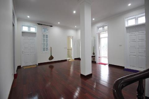 Villa with 5 bedrooms for rent in Area D Ciputra, Tay Ho