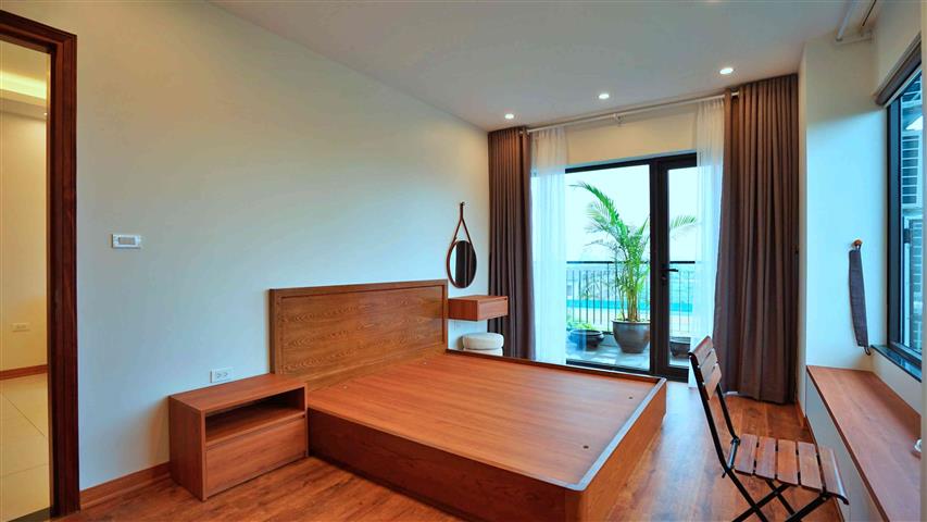 Bright and spacious 2 bedroomd apartment for rent on Trinh Cong Son, Tay Ho, Hanoi