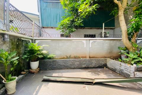 2 bedroom house for rent with garden on Dang Thai Mai street