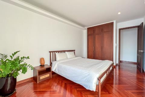 Lake view 3 bedroom apartment with a spacious balcony for rent on Tu Hoa street