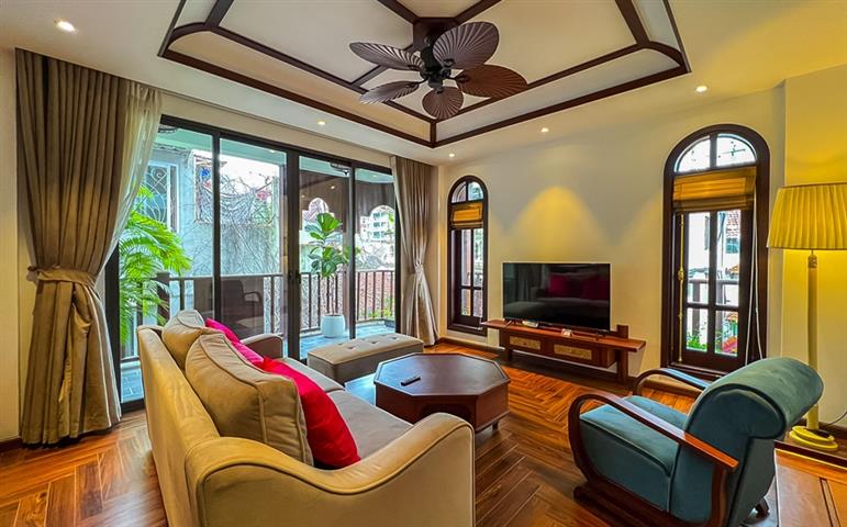 New and modern 3-bedroom apartment located on To Ngoc Van street