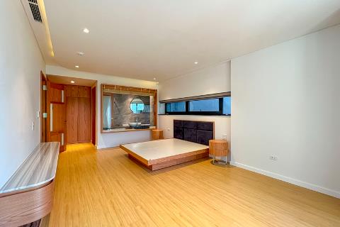 Modern 3-bedroom lake view apartment for rent with spacious balcony in Au Co streets, Tay Ho