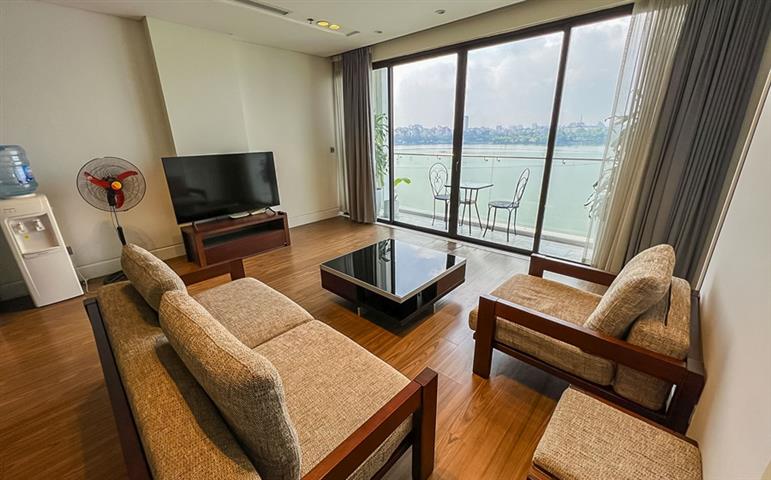 Lake view and modern 2 bedroom apartment for rent in Yen Phu Village, Tay Ho