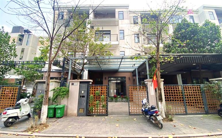 New 5 bedroom house for rent at Starlake Tay Ho Tay Hanoi