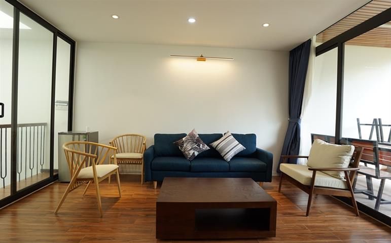 Beautiful house for rent with 2 bedrooms on Xuan Dieu street, Tay Ho