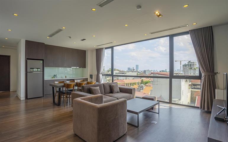 Bright and modern 3 bedroom apartment for rent on To Ngoc Van street, Tay Ho