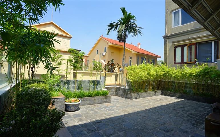 Charming house with 3 bedrooms and modern style for rent in Tay Ho