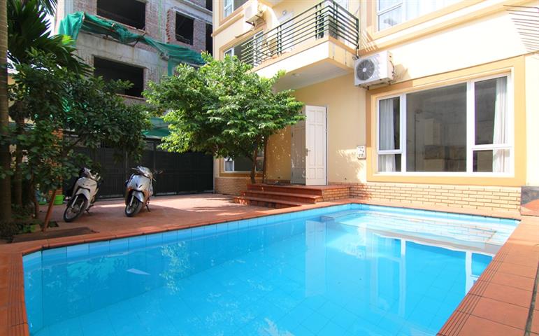 Swimming pool house with 4 bedrooms and garden for rent in Tay Ho, Hanoi