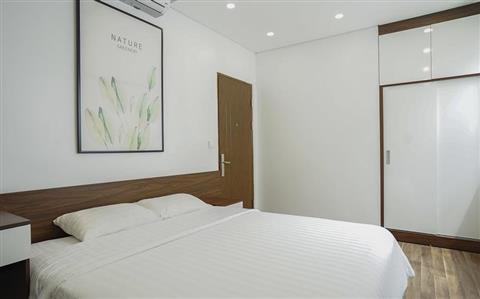 Master bedroom 2