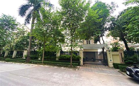 Panorama of the front of Ciputra villa for rent