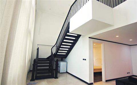 Duplex staircase